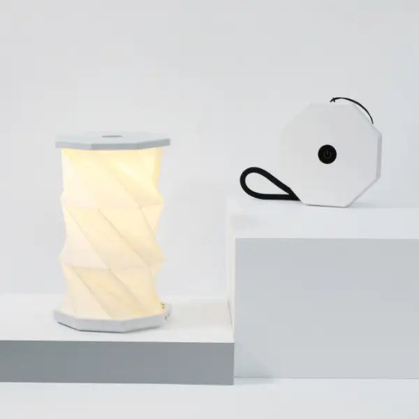 Mini Hexagon Twist Lamp