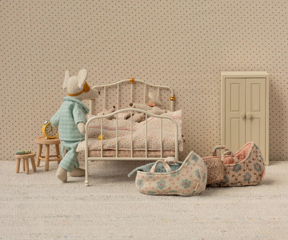 Vintage Mouse Double Bed