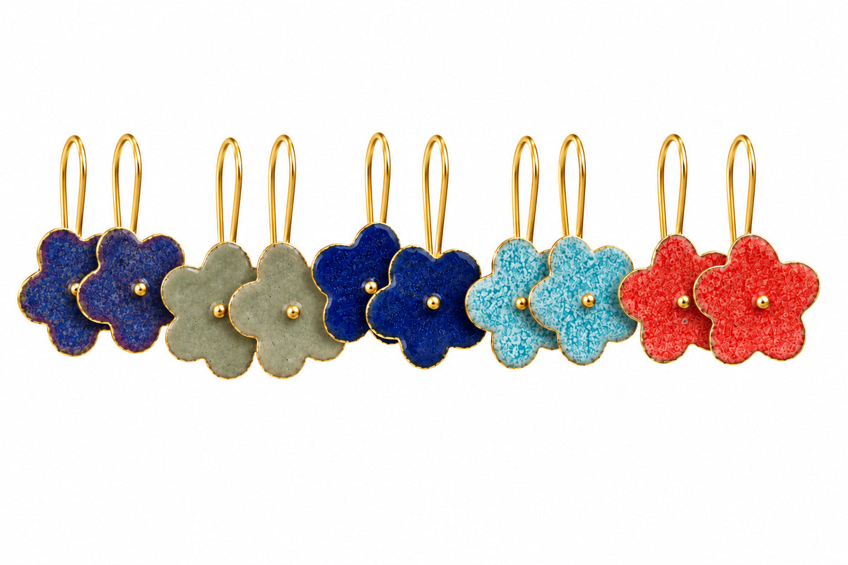 Small Mumu Flower Earrings