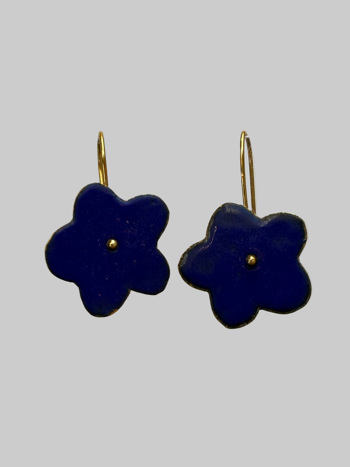 Small Mumu Flower Earrings