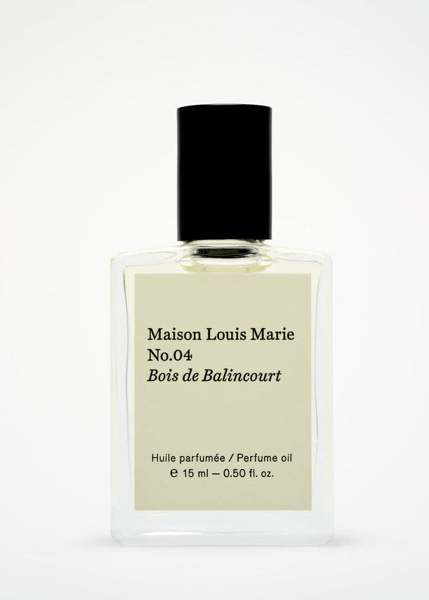 15 ml bottle of No.04 Bois de Balincourt perfume oil on white background.