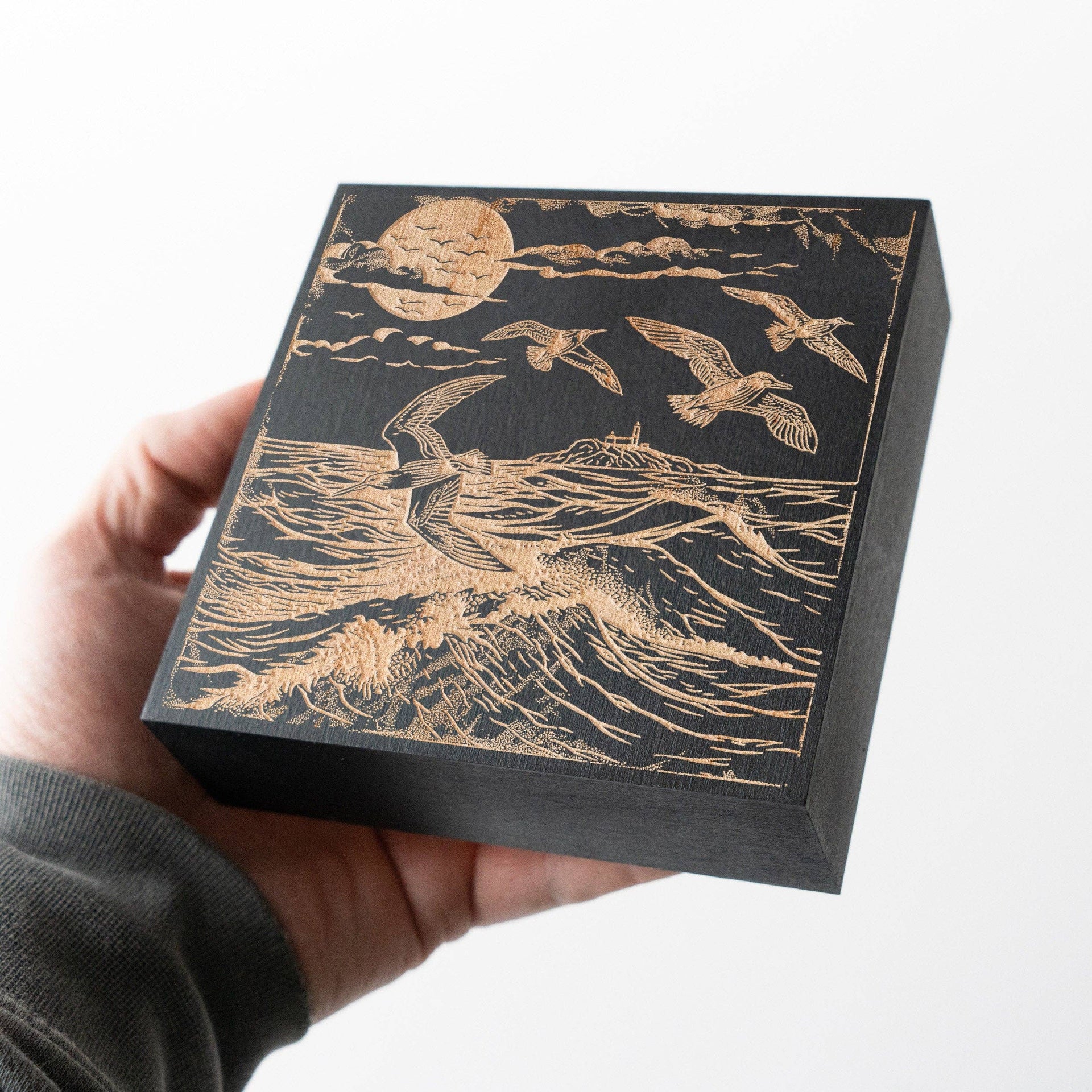 Sea Gull Engraved Illustration